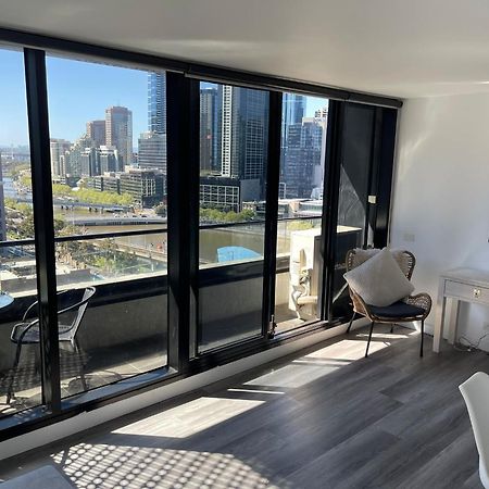 Riverview Suites By Edgetrip Melbourne City Exterior foto