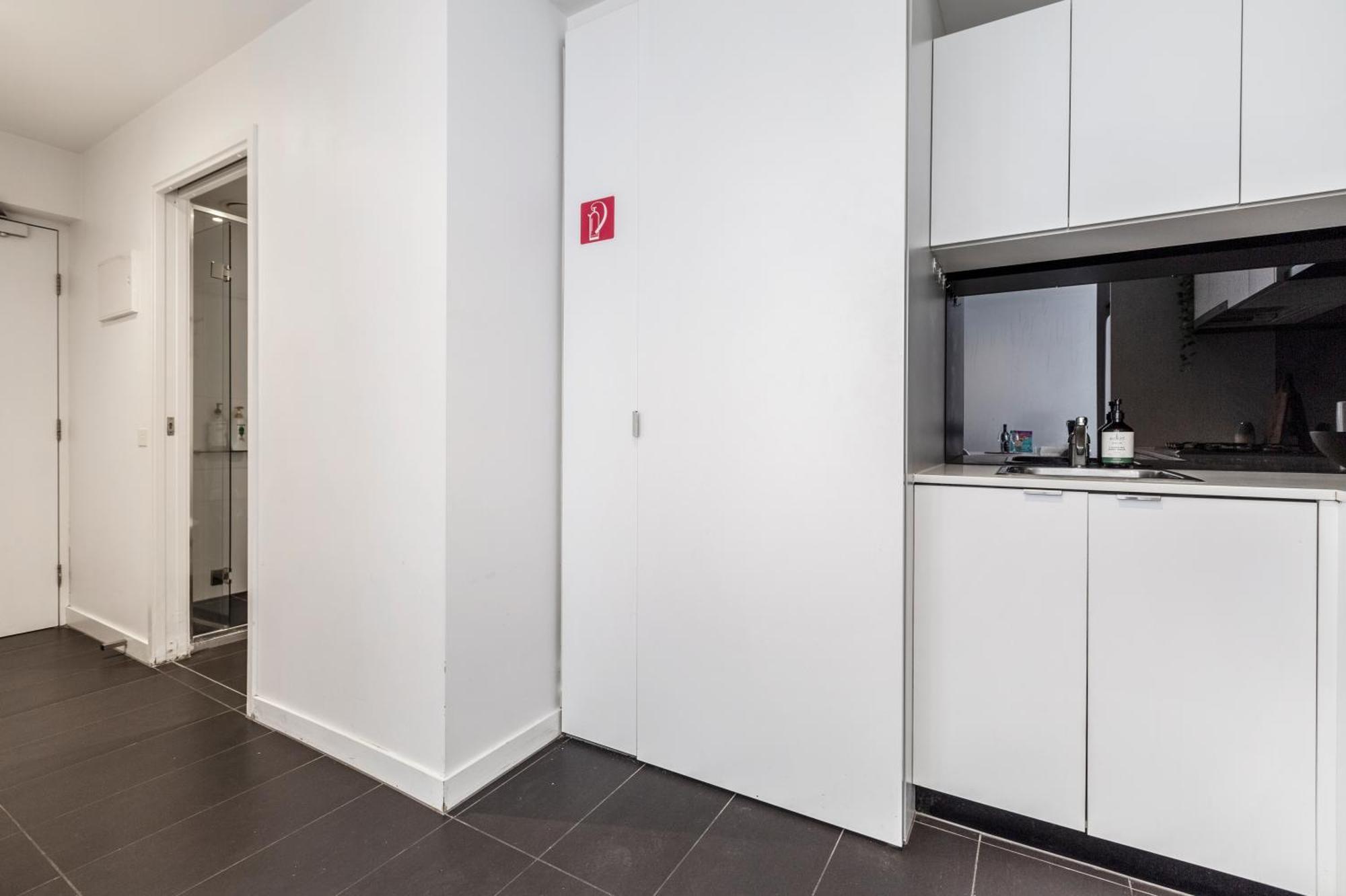 Riverview Suites By Edgetrip Melbourne City Exterior foto