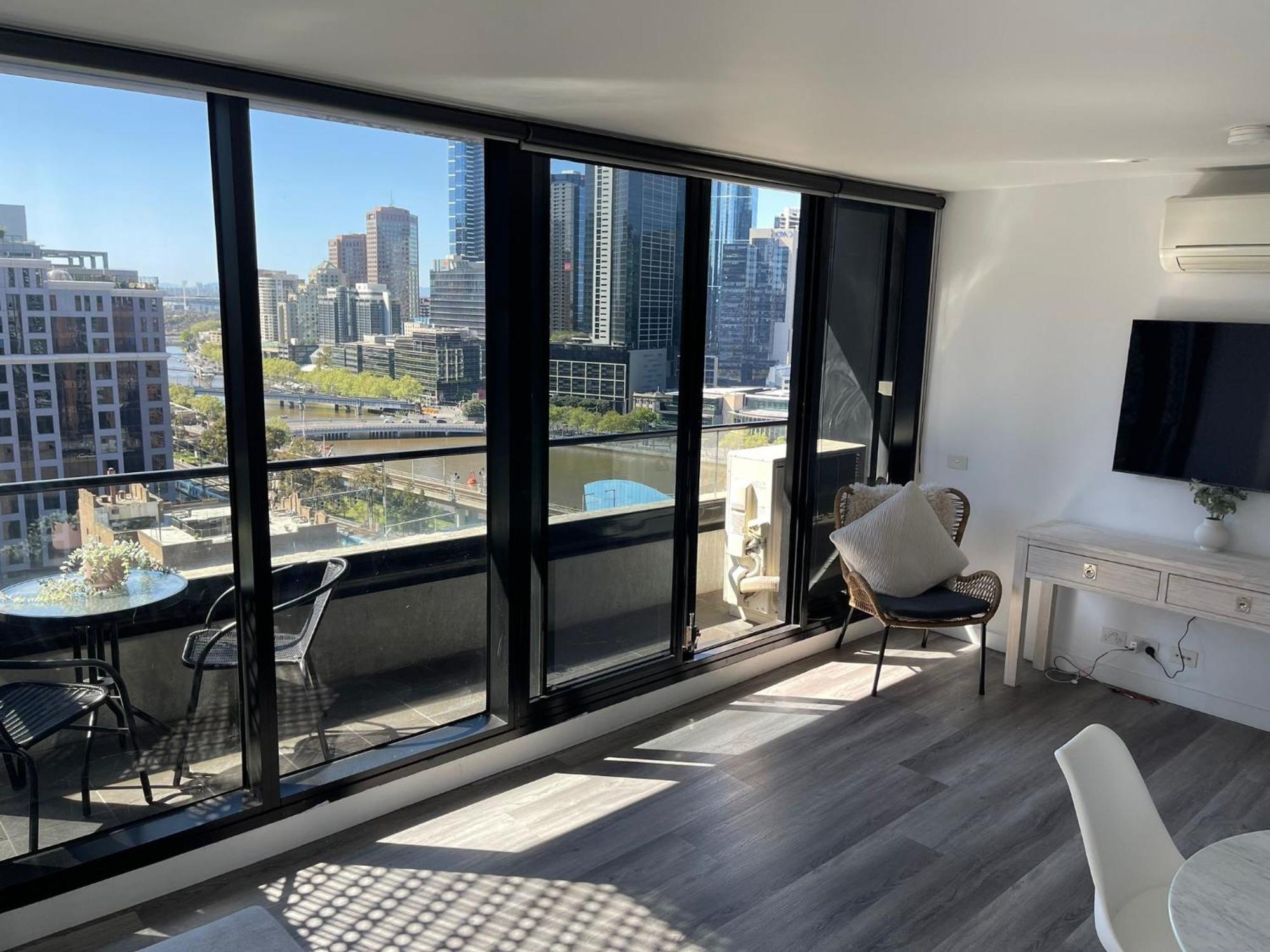 Riverview Suites By Edgetrip Melbourne City Exterior foto